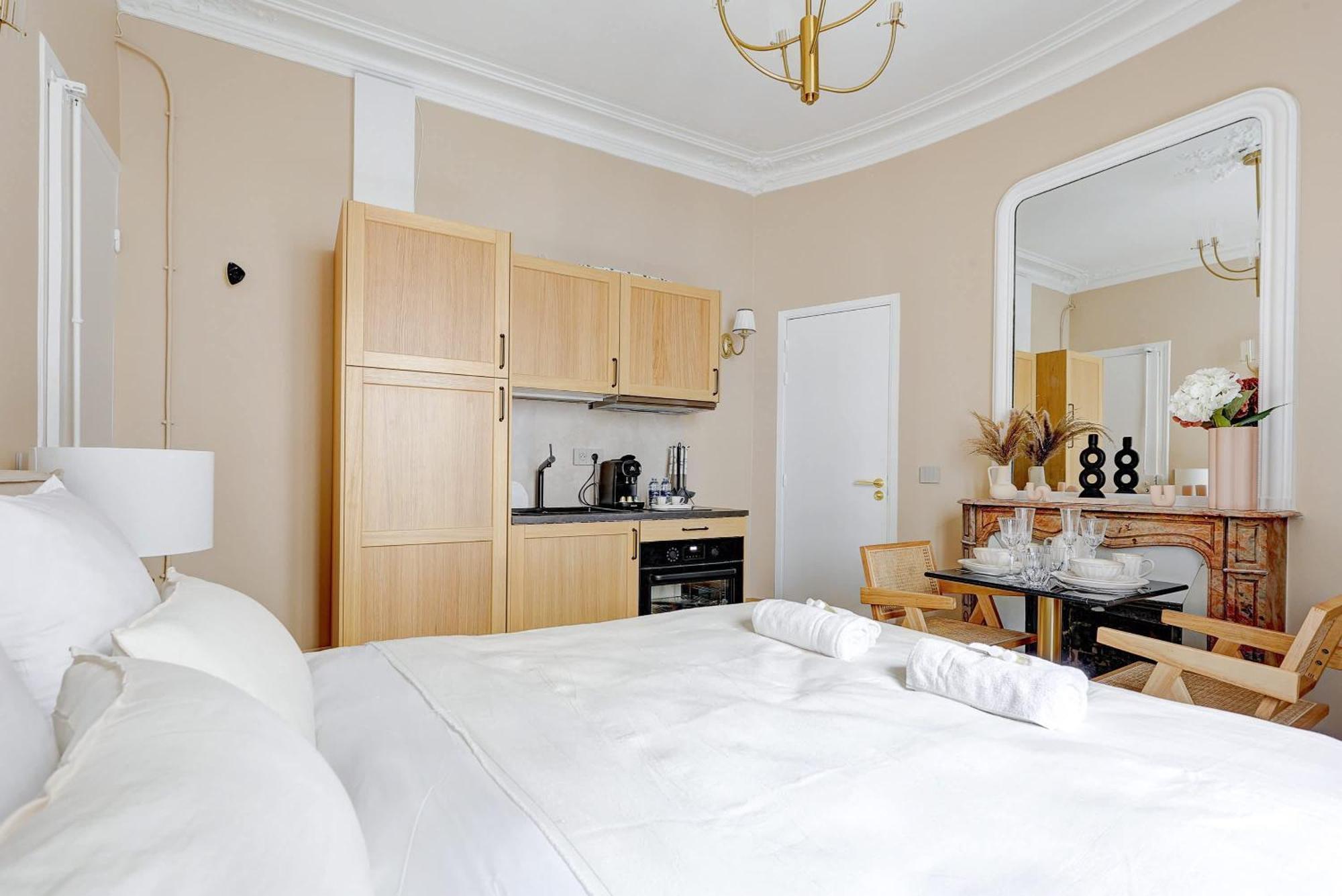 Appartement Luxueuse Haussmannienne A *